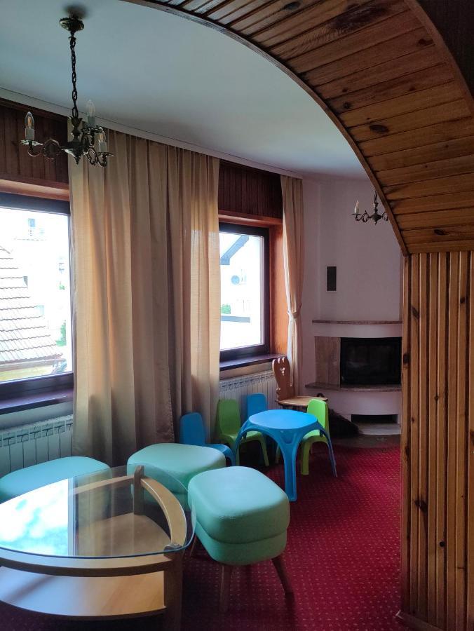 Bed and Breakfast Delfin à Mielno  Extérieur photo